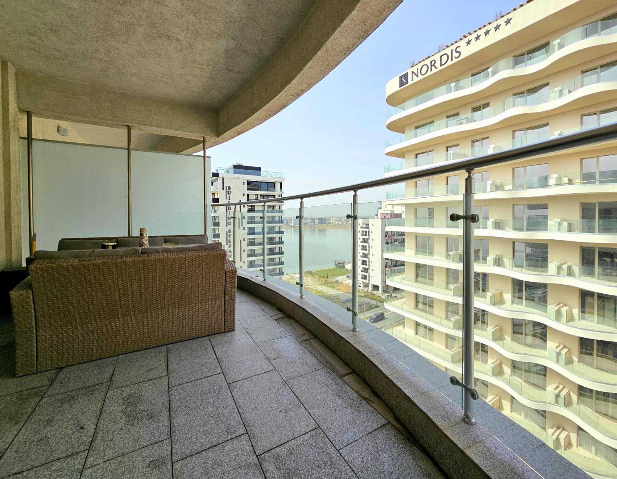 Studio 81 - Casa Del Mar, Mamaia Nord Luaran gambar