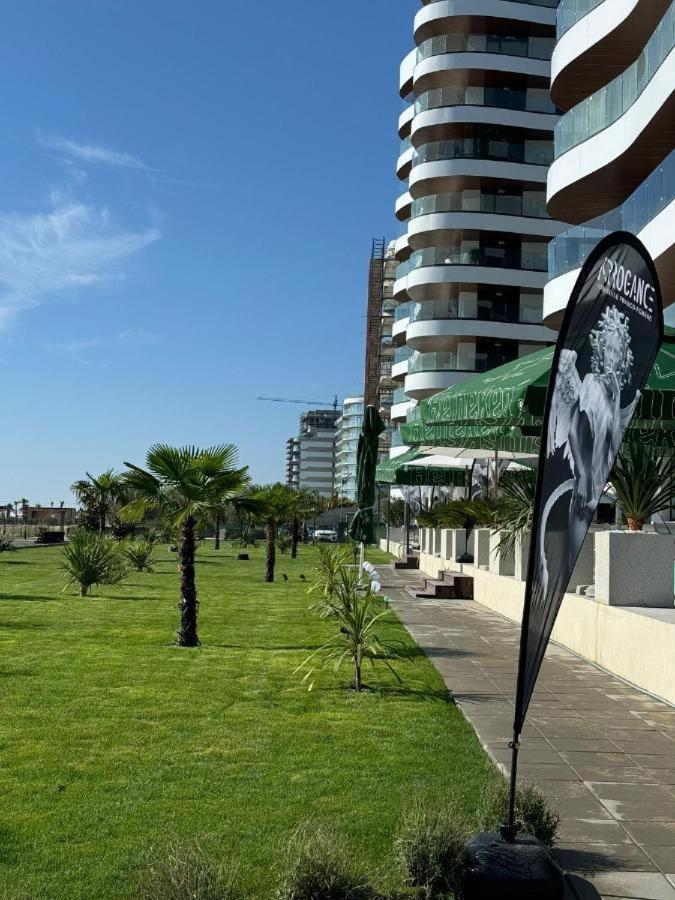Studio 81 - Casa Del Mar, Mamaia Nord Luaran gambar